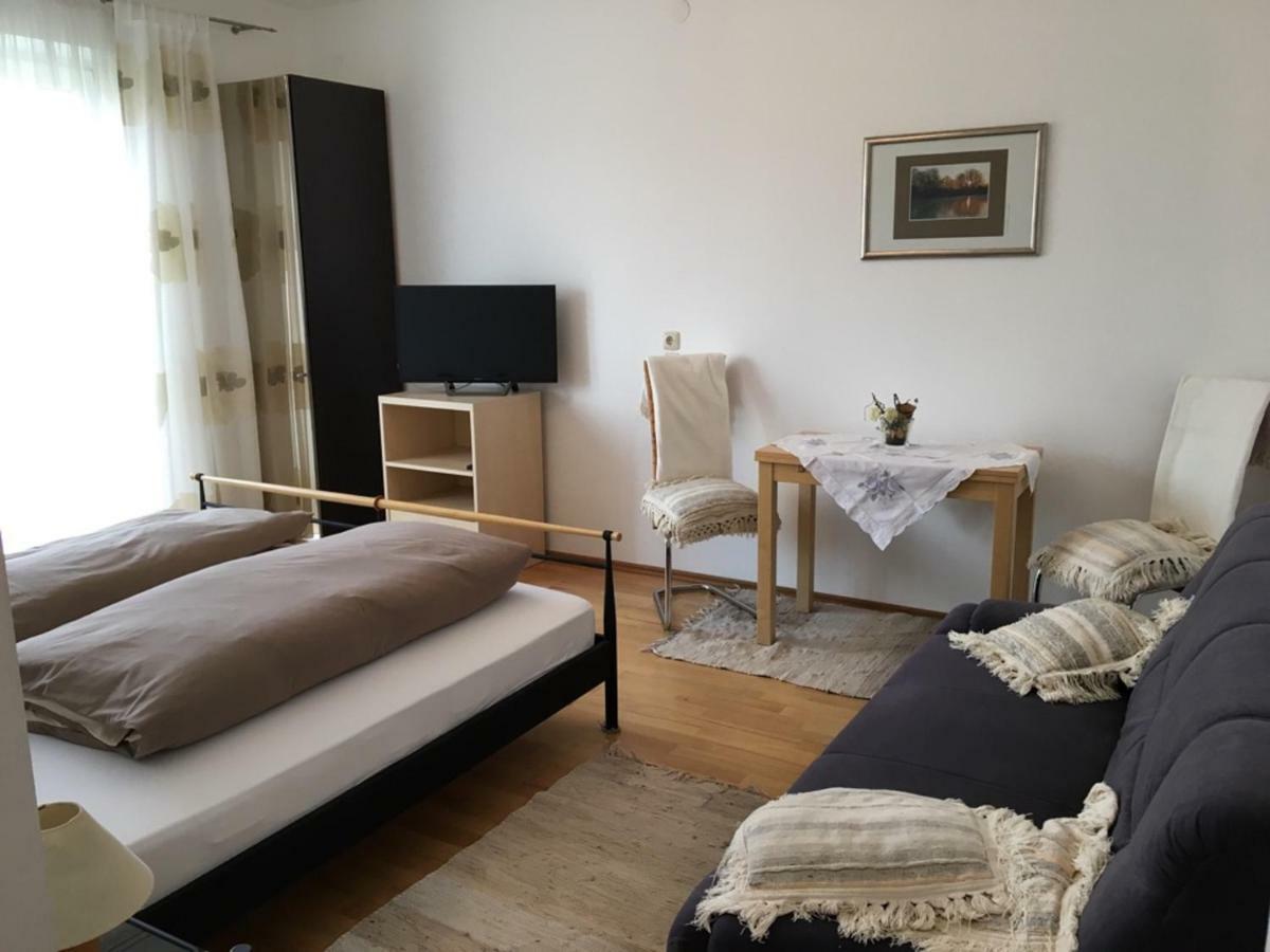 Appartement Ferien- Und Winzerhof Ute Braun à Nordheim am Main Extérieur photo